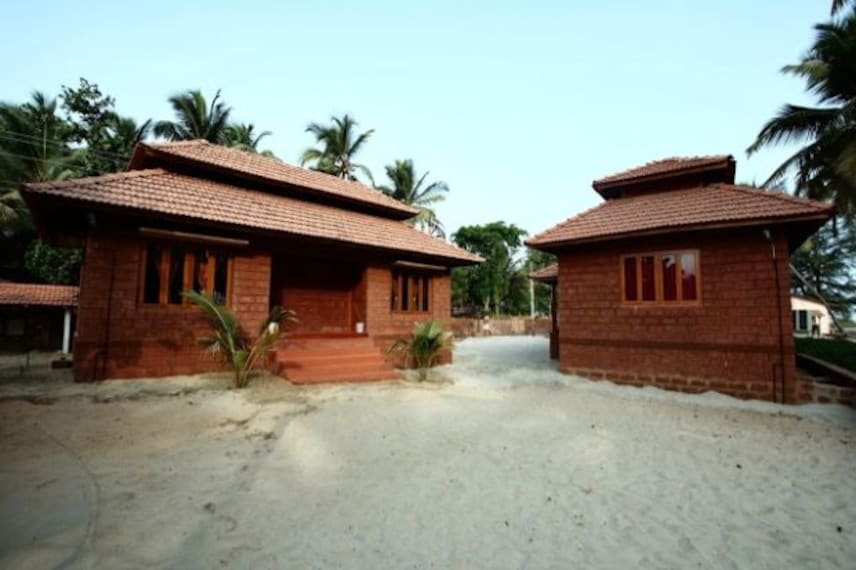 Tarakali Blue Sea Beach Homes Landscape Image